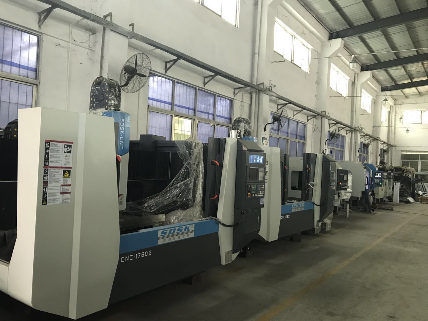 CNC加工中心、雕銑機(jī)和精雕機(jī)三者的區(qū)別有那些